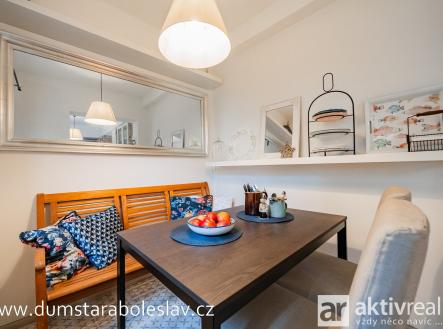 7IV05637 | Prodej - dům/vila, 140 m²