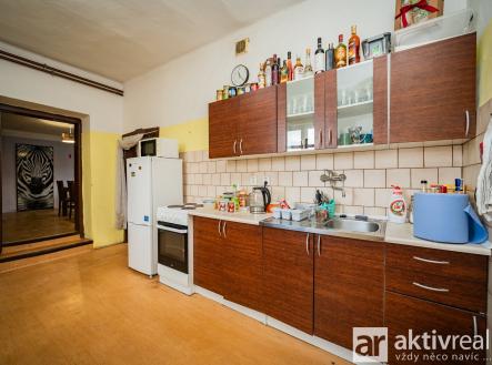 7IV06356 | Prodej - zemědělský objekt, 9 289 m²