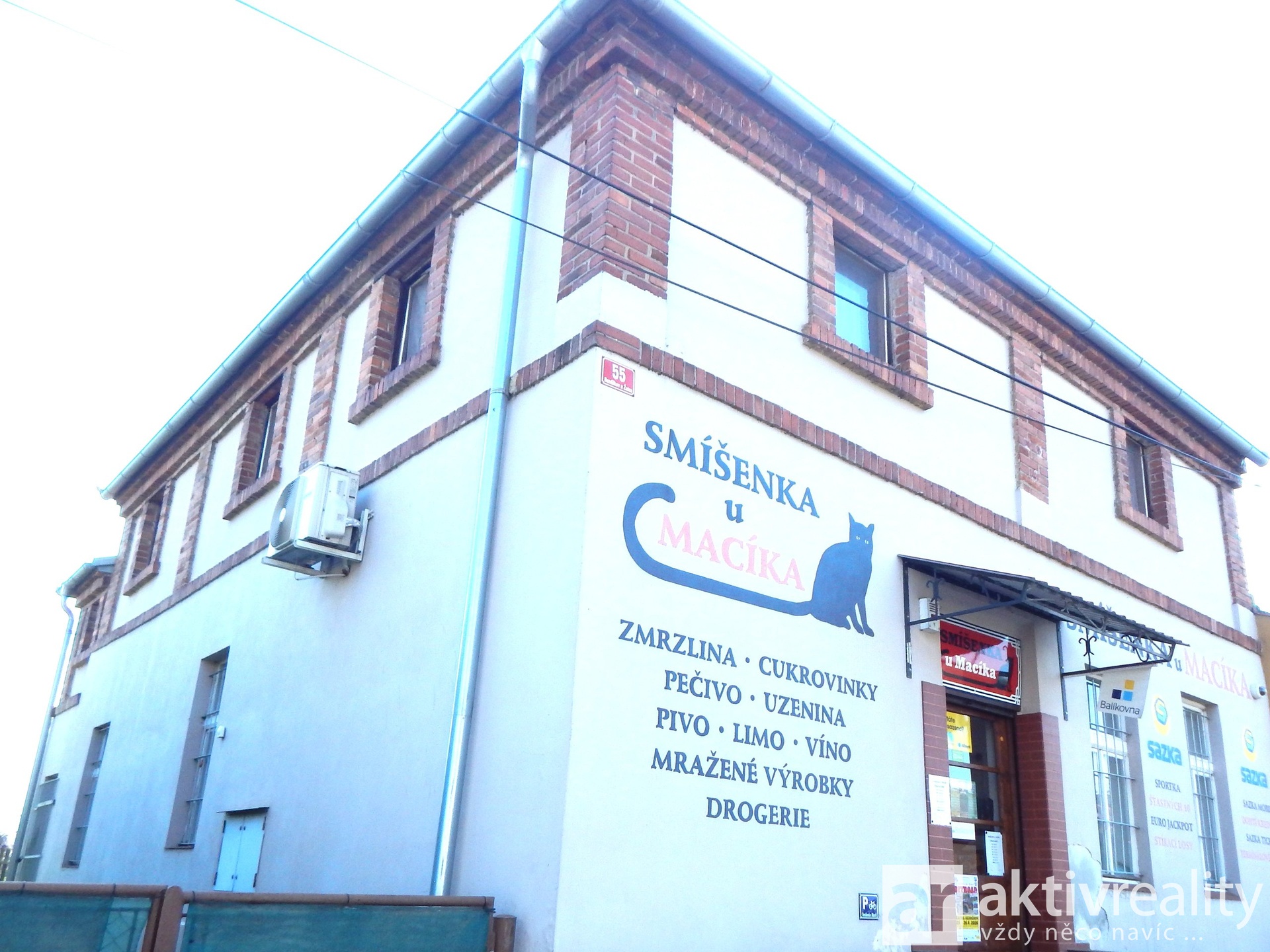 Prodej rodinného domu 190 m² s prodejnou potravin, Žatec - Bezděkov