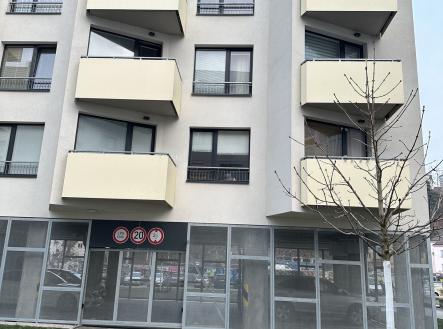 IMG_4282 | Pronájem - malý objekt/garáž