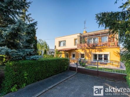 DSC00853 | Pronájem - dům/vila, 220 m²