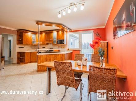 7IV08437 | Prodej - dům/vila, 223 m²
