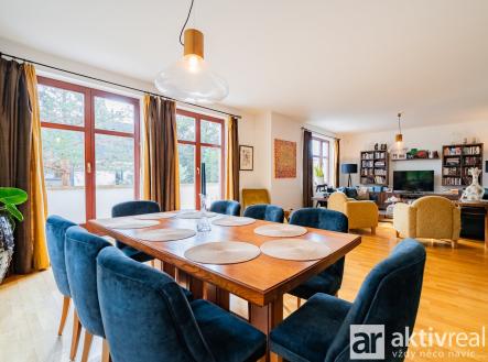 7IV04024 | Pronájem bytu, 4+kk, 218 m²