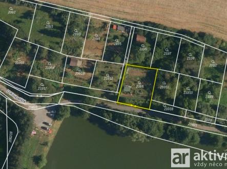 01 R Let. vyzn. | Prodej - pozemek, zahrada, 680 m²