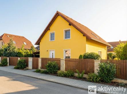hf_20260330_181402_8b96590e-a744-4851-b10e-07e3c2da8dcf | Prodej - dům/vila, 121 m²