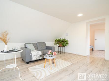 7IV02144 | Prodej - dům/vila, 147 m²