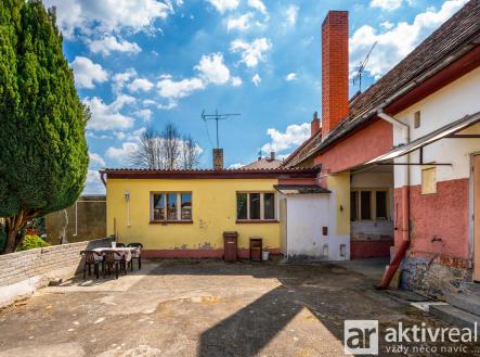 3 | Prodej - dům/vila, 190 m²
