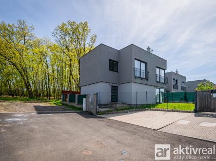 dumneratovice.cz 23 | Prodej - dům/vila, 124 m²