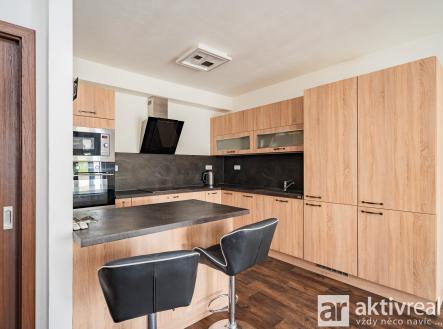 7IV03831 | Pronájem - dům/vila, 124 m²