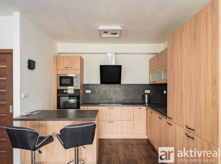 7IV03833 | Pronájem - dům/vila, 124 m²