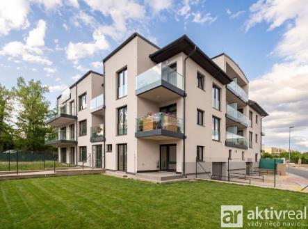 11 | Pronájem bytu, 1+kk, 40 m²