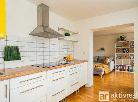 bytkokorin.cz  (8) | Prodej bytu, 3+1, 107 m²