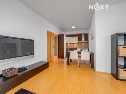 Pronájem bytu, 3+kk, 80 m²