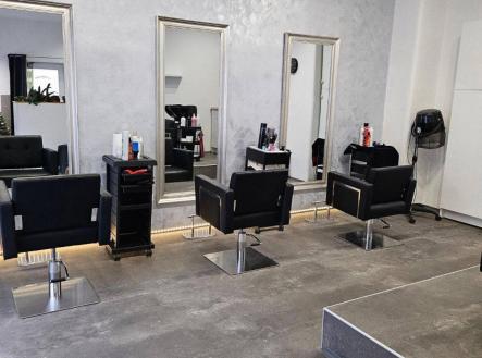 Pronájem - komerční objekt, jiný, 10 m²