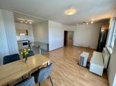 Pronájem bytu, 1+kk, 60 m²