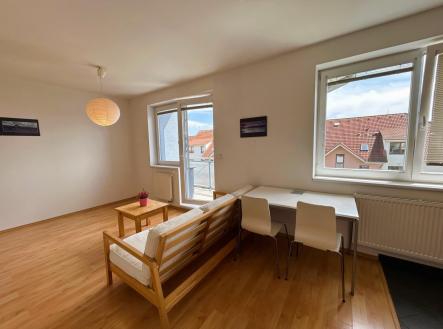 IMG_0192.jpeg | Pronájem bytu, 1+kk, 54 m²