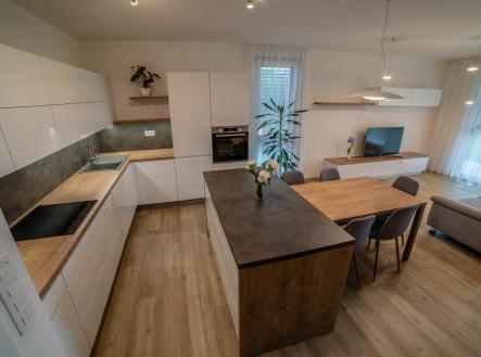 DSC07740.jpg | Pronájem bytu, 3+kk, 106 m²