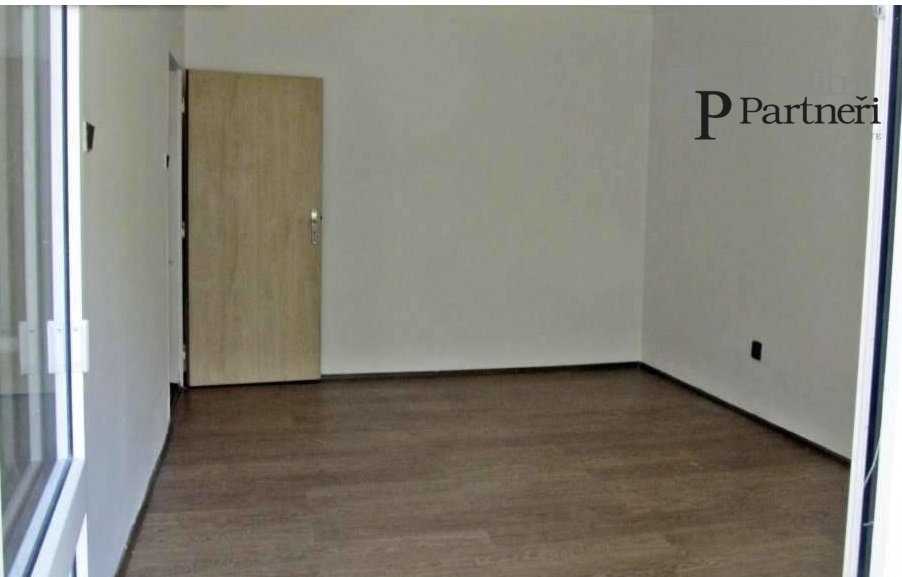 aaa.jpg