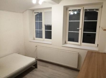 Bez popisku | Pronájem bytu, 1+kk, 30 m²