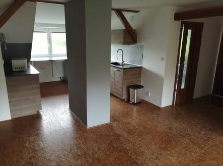 Bez popisku | Pronájem bytu, 1+kk, 66 m²