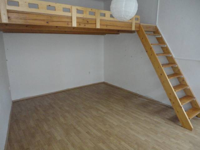 Bez popisku