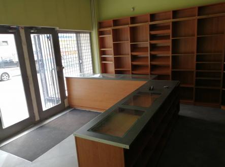 Bez popisku | Pronájem - obchodní prostor, 42 m²