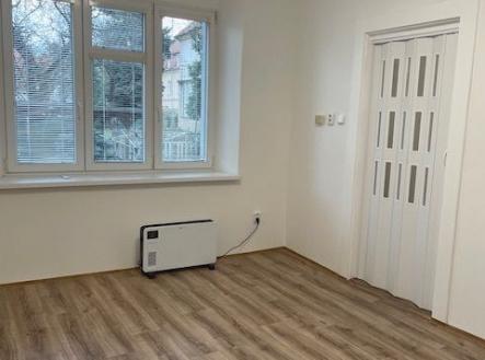 . | Pronájem bytu, 2+kk, 48 m²