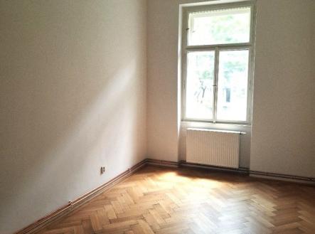 pokoj II | Pronájem bytu, 2+1, 72 m²