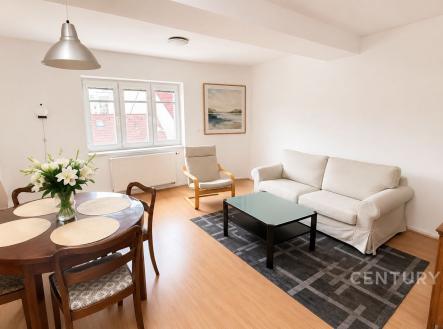 . | Pronájem bytu, 2+kk, 55 m²