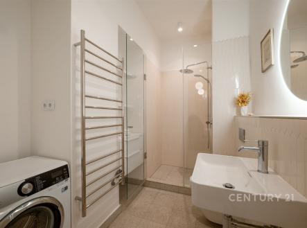 . | Prodej bytu, 2+kk, 58 m²