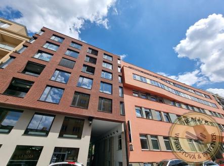 Pronájem - kanceláře, 316 m² obrázek