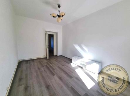490850394-2857586481111735-5707377924324042888-n-1.jpg | Pronájem bytu, 2+1, 56 m²