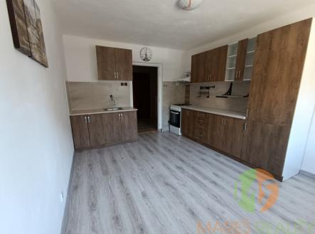 Pronájem bytu, 2+1, 75 m²