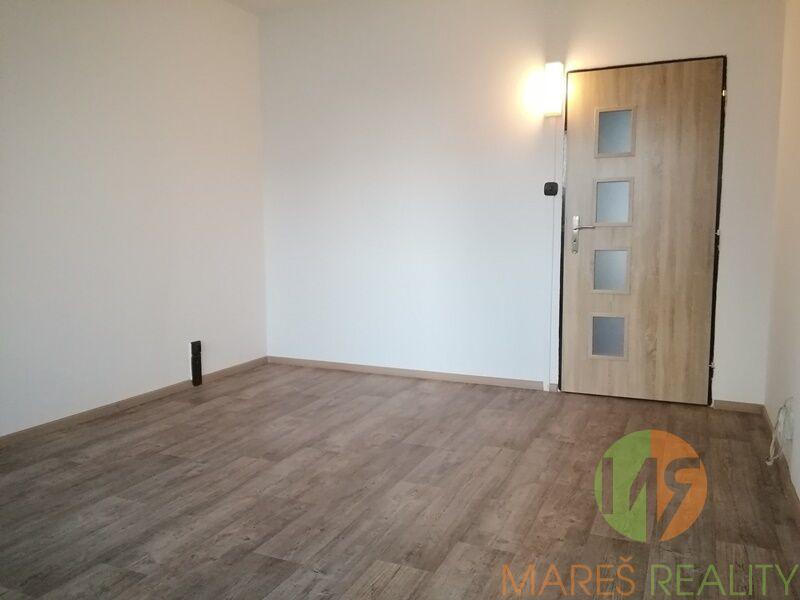 Pronájem bytu 2+1, ul. Mánesova