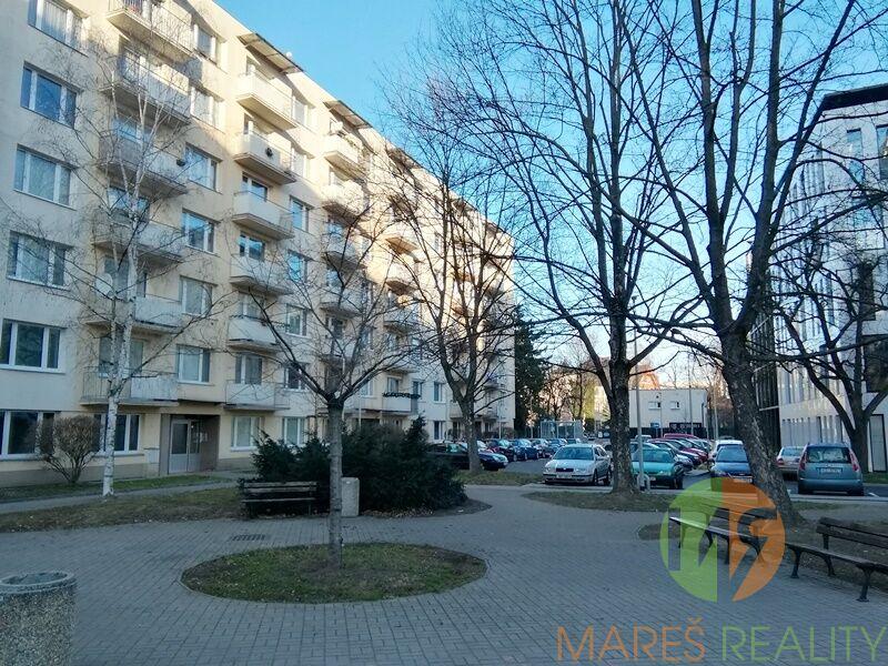 Pronájem bytu 2+1, ul. Mánesova