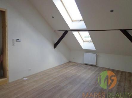 Pronájem bytu, 2+kk, 52 m²