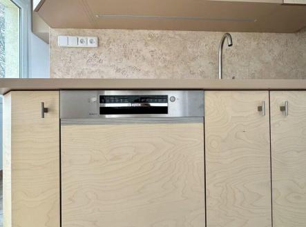Prodej bytu, 4+1, 70 m²