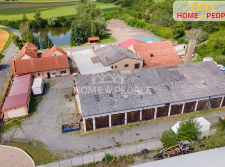 3 | Pronájem - skladovací prostor, 2 287 m²