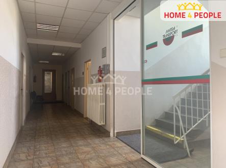 3 | Pronájem - kanceláře, 26 m²