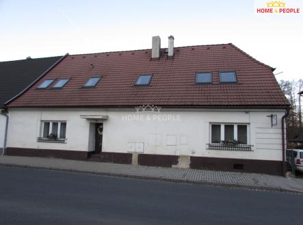 2 | Prodej - dům/vila, 212 m²