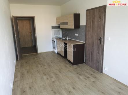3 | Pronájem bytu, 2+kk, 46 m²