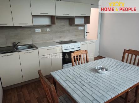 4 | Pronájem bytu, 1+1, 39 m²