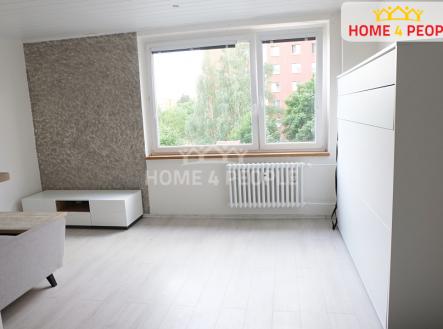 4 | Pronájem bytu, 1+kk, 30 m²