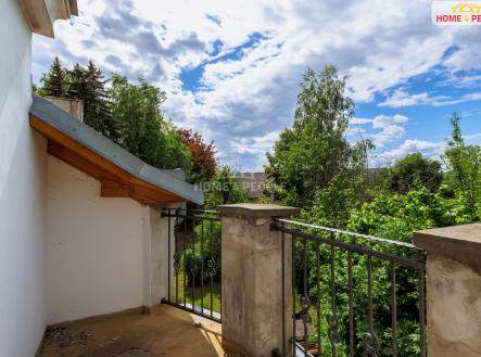 40 | Prodej - dům/vila, 413 m²