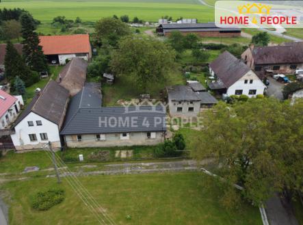 Prodej - dům/vila, 1 422 m²