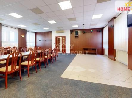 3 | Prodej - obchodní prostor, 30 m²