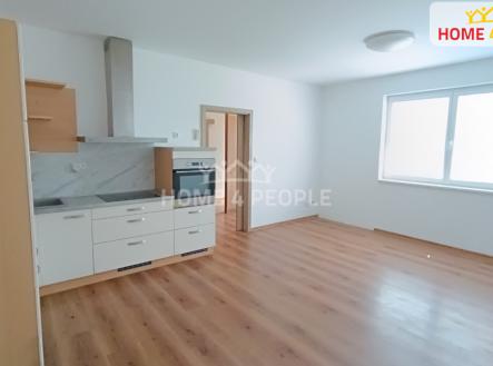 2 | Pronájem bytu, 1+kk, 37 m²