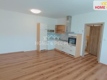 3 | Pronájem bytu, 1+kk, 37 m²