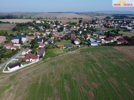 3 | Prodej - pozemek pro bydlení, 1 700 m²