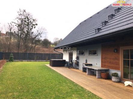 3 | Prodej - dům/vila, 388 m²